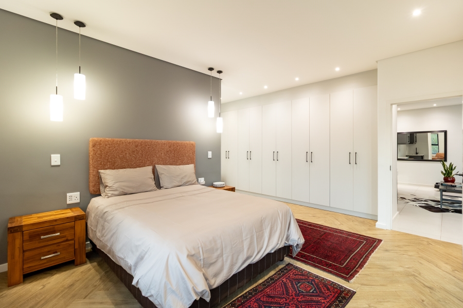 4 Bedroom Property for Sale in Tara Western Cape